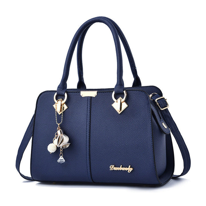 Damen elegante Handtasche mit charmanten Anhängern Nord Taschen