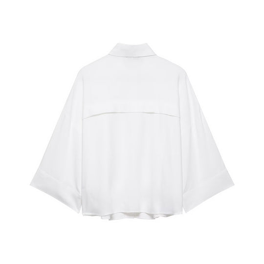 Damen Oversized Hemdjacke mit weiten Kimonoärmeln und großen Hornknöpfen Nord Taschen