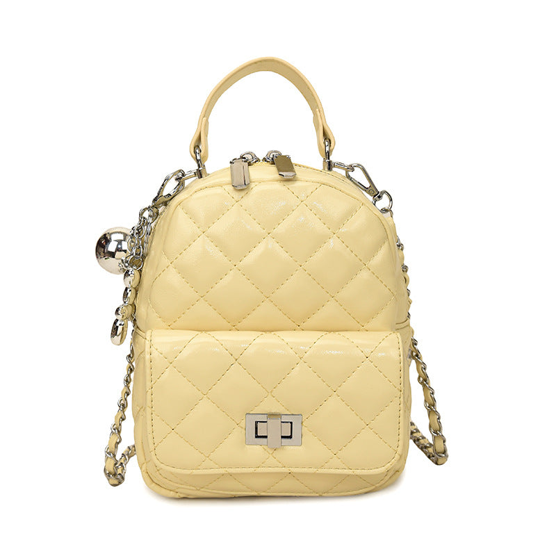 Damen modische Mini-Rucksacktasche mit elegantem Kettenriemen Nord Taschen