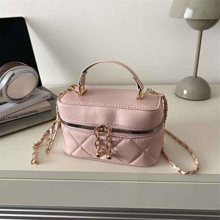 Damen elegante Henkeltasche mit glänzendem Kettenverschluss Nord Taschen