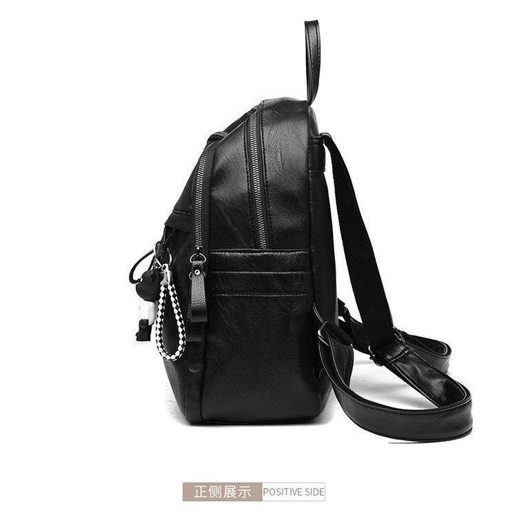 Damen eleganter Rucksack mit praktischen Fächern und verspieltem Anhänger Nord Taschen