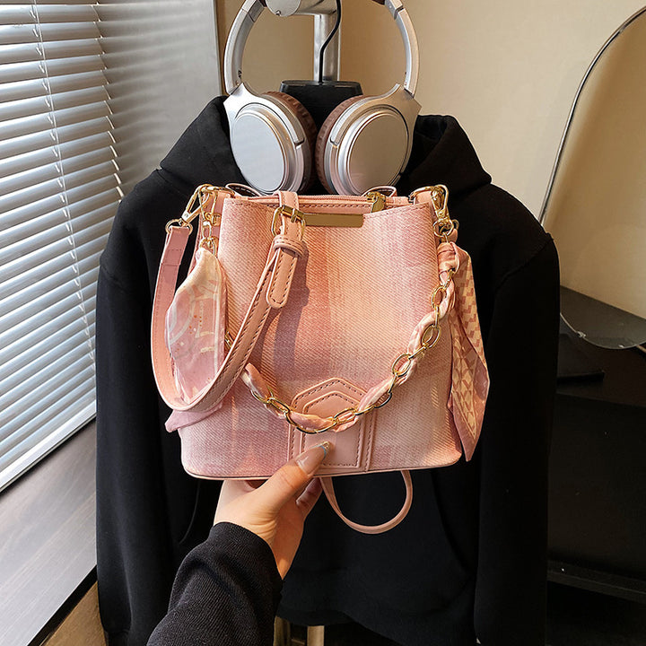 Damen Beuteltasche mit elegantem Design und praktischen Trageoptionen Nord Taschen