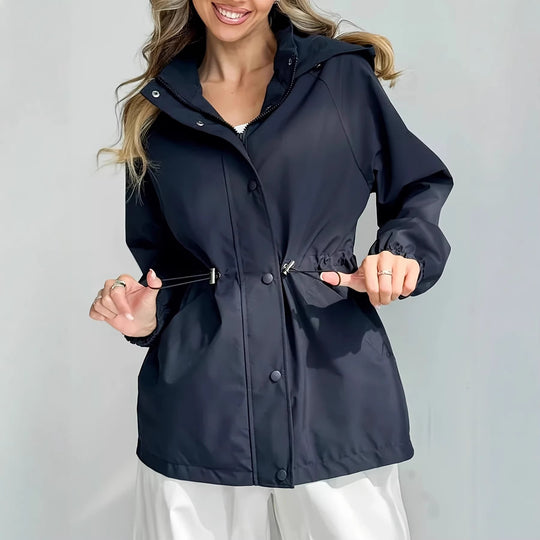 Damen Wasserabweisender Kurzparka mit Kapuze, Tunnelzug und Druckknopf-Leiste Nord Taschen