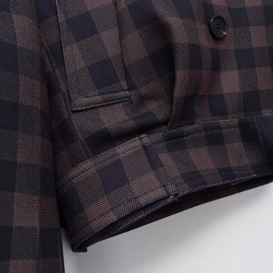 Damen Kurze Doppelreiher-Jacke im Karo-Design mit Reverskragen und Taillenbund Nord Taschen