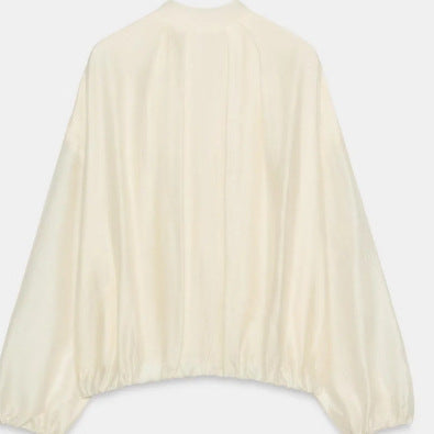 Damen Oversize‑Blousonjacke mit schimmernder Satin‑Optik, Stehkragen und Tunnelzugsaum Nord Taschen