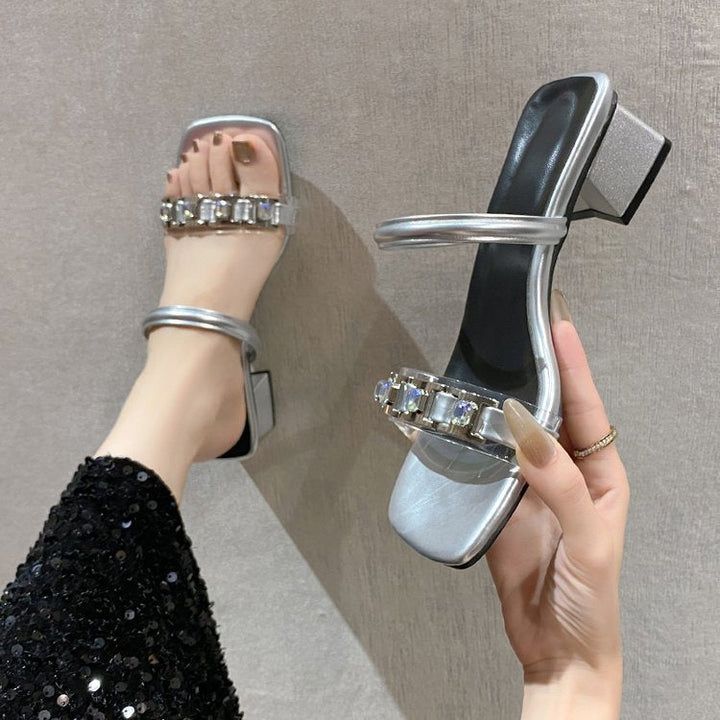 Damen elegante Mules mit gekreuzten Riemen und Blockabsatz
