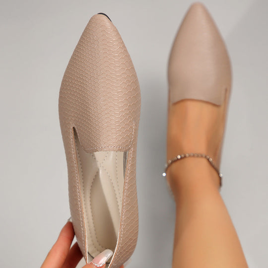 Damen elegante und bequeme Ballerinas mit spitzem Design Nord Taschen