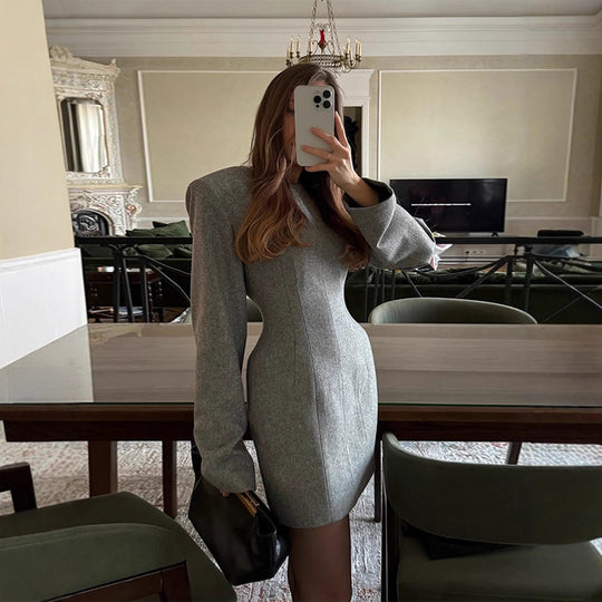Damen Tailliertes Wollmix-Minikleid mit betonter Taille und langen Ärmeln Nord Taschen