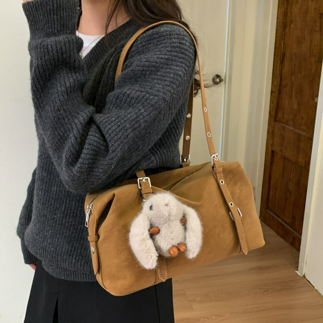 Damen Hobo-Tasche mit charmantem Plüschanhänger Nord Taschen