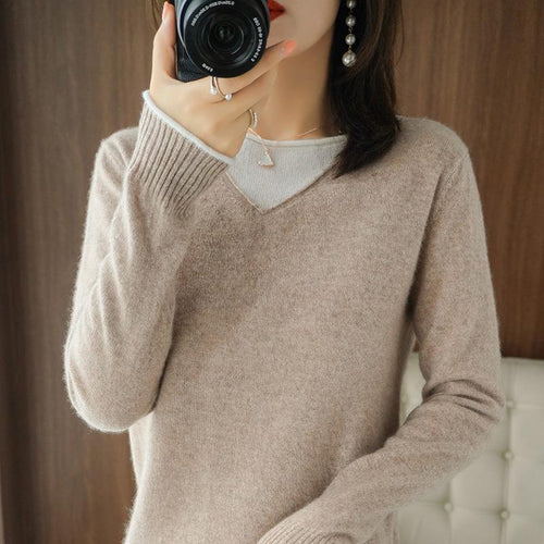Damen Weicher V‑Ausschnitt-Pullover aus Kaschmir‑Look mit kontrastierter Kantenverzierung Nord Taschen