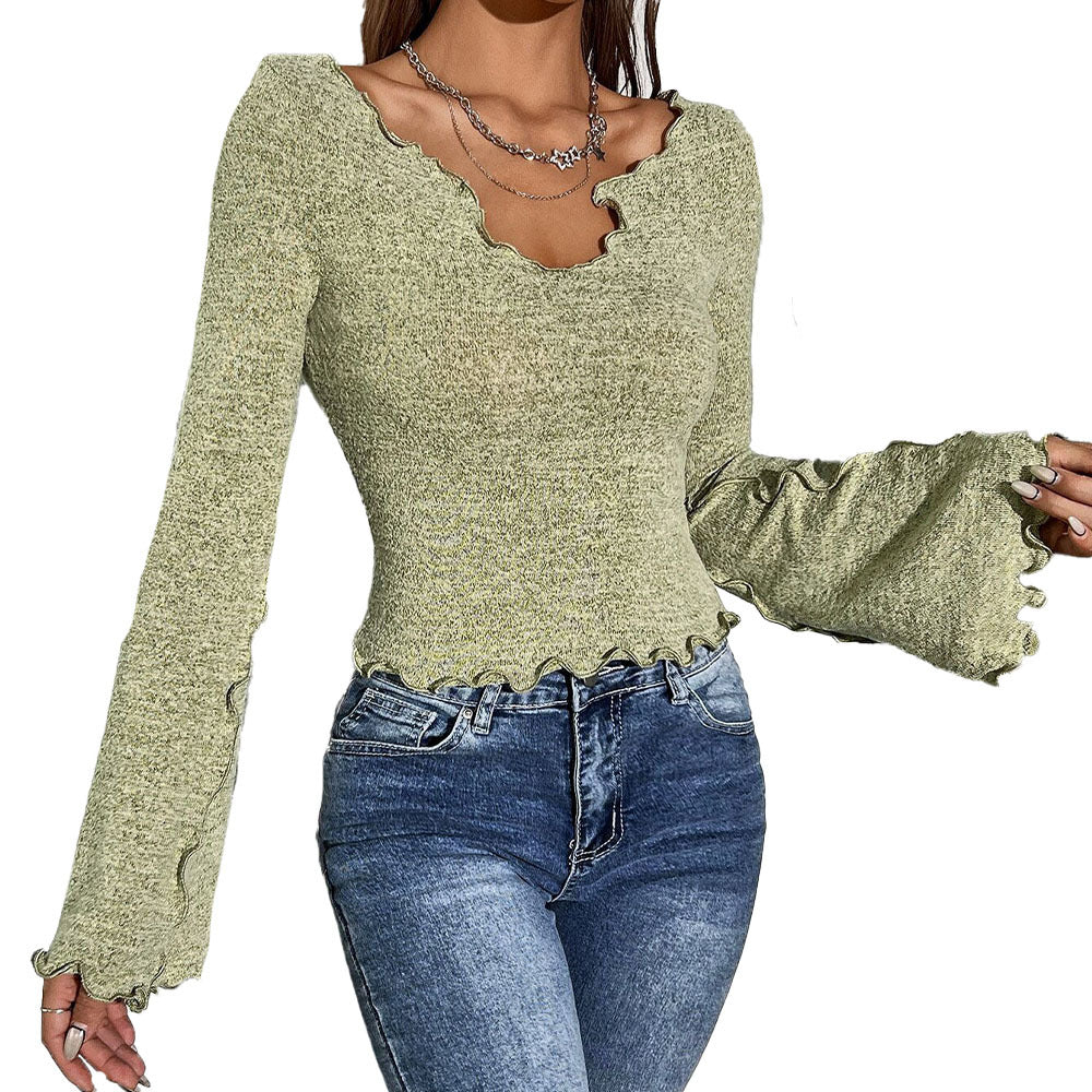 Damen figurbetontes Feinstrick-Longsleeve mit V-Ausschnitt, welligem Saum und Glockenärmeln Nord Taschen