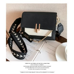 Damen umhängetasche mit elegantem Klappenverschluss Nord Taschen