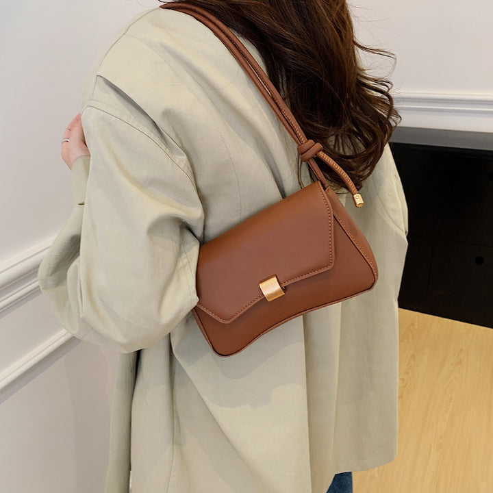 Damen Designer Umhängetasche mit elegantem Verschluss Nord Taschen