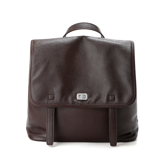 Damen Rucksack aus hochwertigem Leder mit praktischem Klappenverschluss Nord Taschen