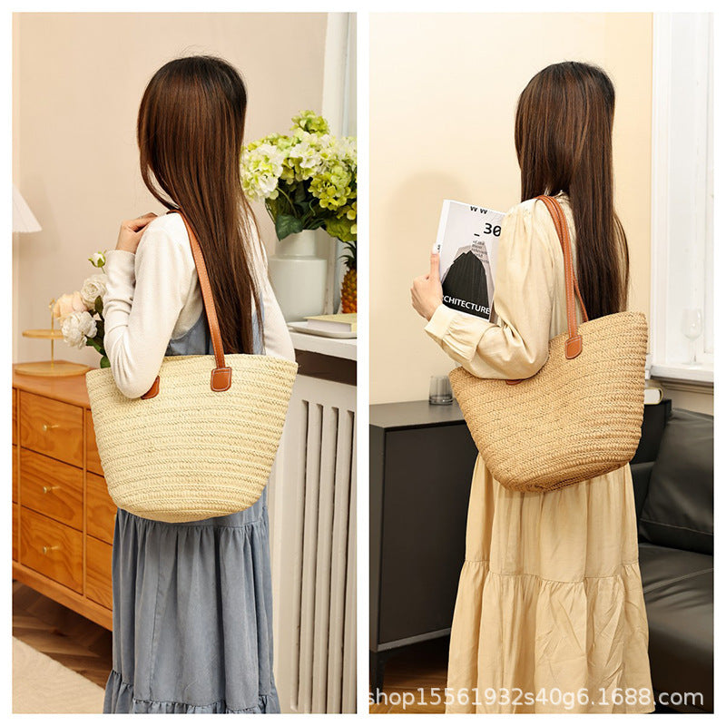 Damen Strandtasche mit geflochtenem Design und robusten Ledergriffen Nord Taschen