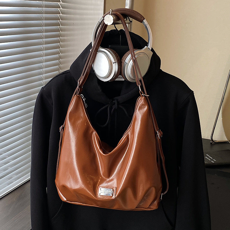 Damen Hobo-Tasche aus hochwertigem Kunstleder mit elegantem Design Nord Taschen