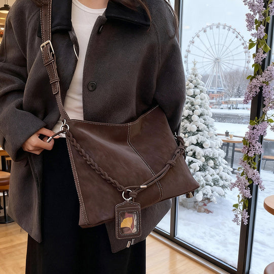 Damen Beuteltasche mit geflochtenem Detail und elegantem Kettenanhänger Nord Taschen
