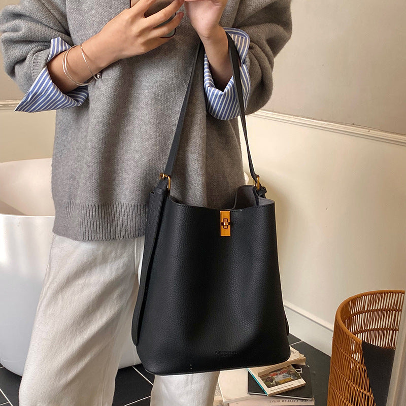 Damen elegante Tote Bag mit modernem Verschluss Nord Taschen
