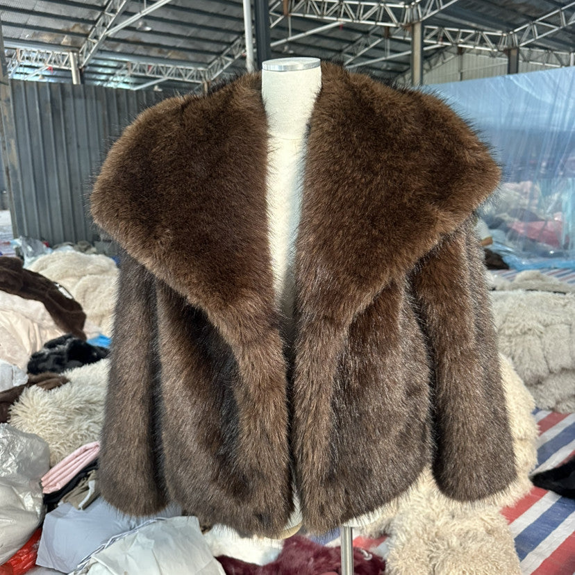 Damen Kurze Kunstpelzjacke im Bolero‑Stil mit extraweichem Schalkragen Nord Taschen