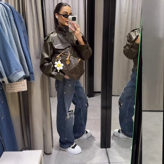 Damen 10+ kurzes Kunstleder‑Bomberjacke im Military‑Look mit Pattentaschen und Stehkragen Nord Taschen