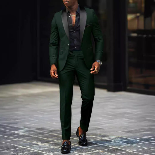 Herren schmal geschnittener Smokinganzug mit Satinrevers und Slim-Fit-Hose Nord Taschen