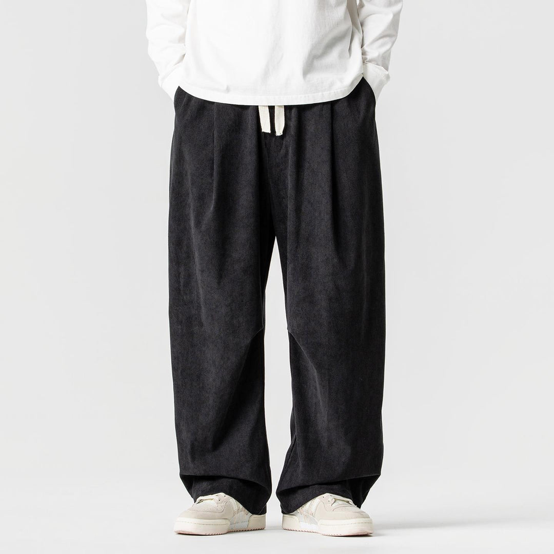 Herren weite Cordhose mit Tunnelzug, Bundfalten und relaxed Fit Nord Taschen