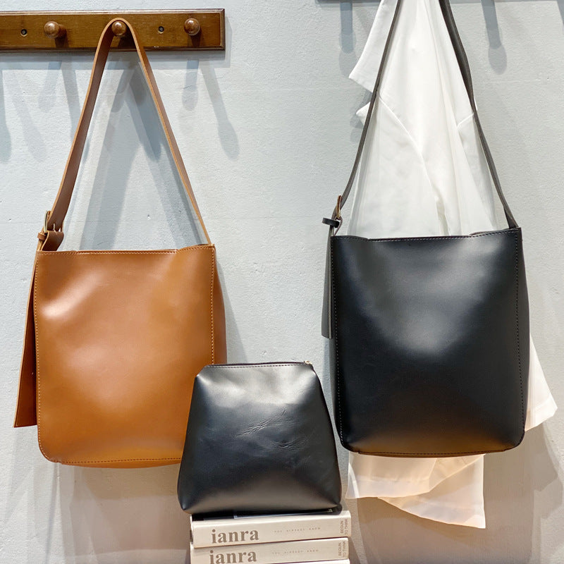 Damen Umhängetasche aus hochwertigem Kunstleder mit eleganter Struktur Nord Taschen