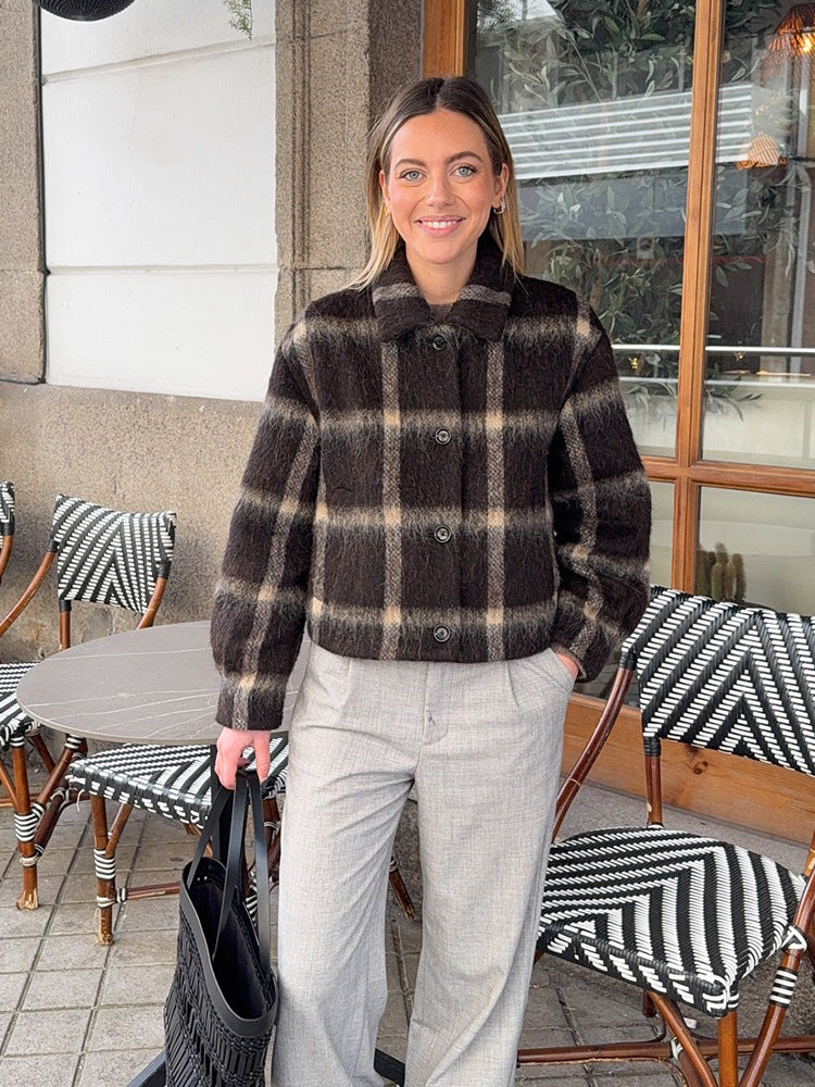 Damen Kurze karierte Bouclé‑Jacke mit kastiger Silhouette und Knopfleiste Nord Taschen