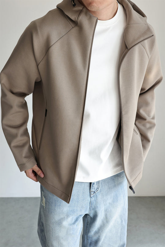 Herren Leichte Kapuzenjacke aus technischem Jersey mit verdecktem Reißverschluss Nord Taschen