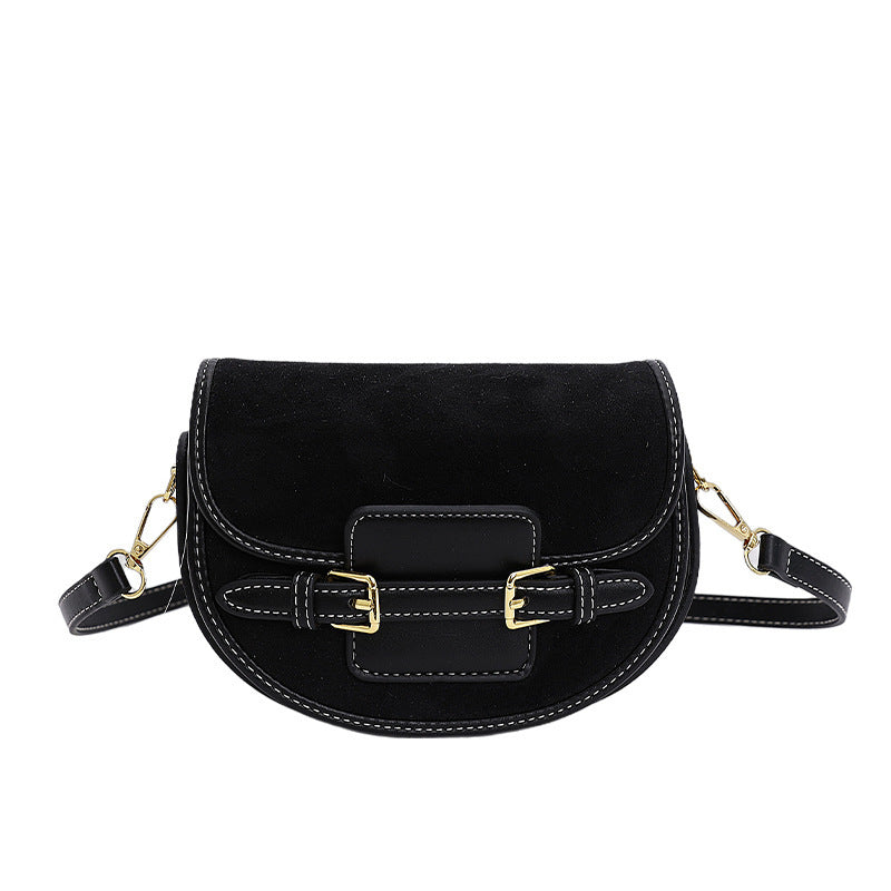 Damen Umhängetasche aus hochwertigem Wildleder mit elegantem Kettenverschluss Nord Taschen