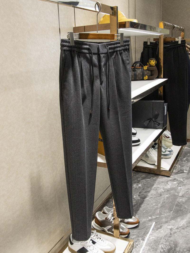 Herren Elegante Jogginghose im Tapered Schnitt mit Bundfalten und Kordelzug Nord Taschen