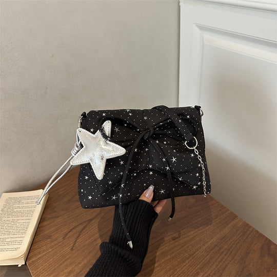 Damen Clutch-Tasche mit verspieltem Sternenmotiv und elegantem Kordelzug Nord Taschen