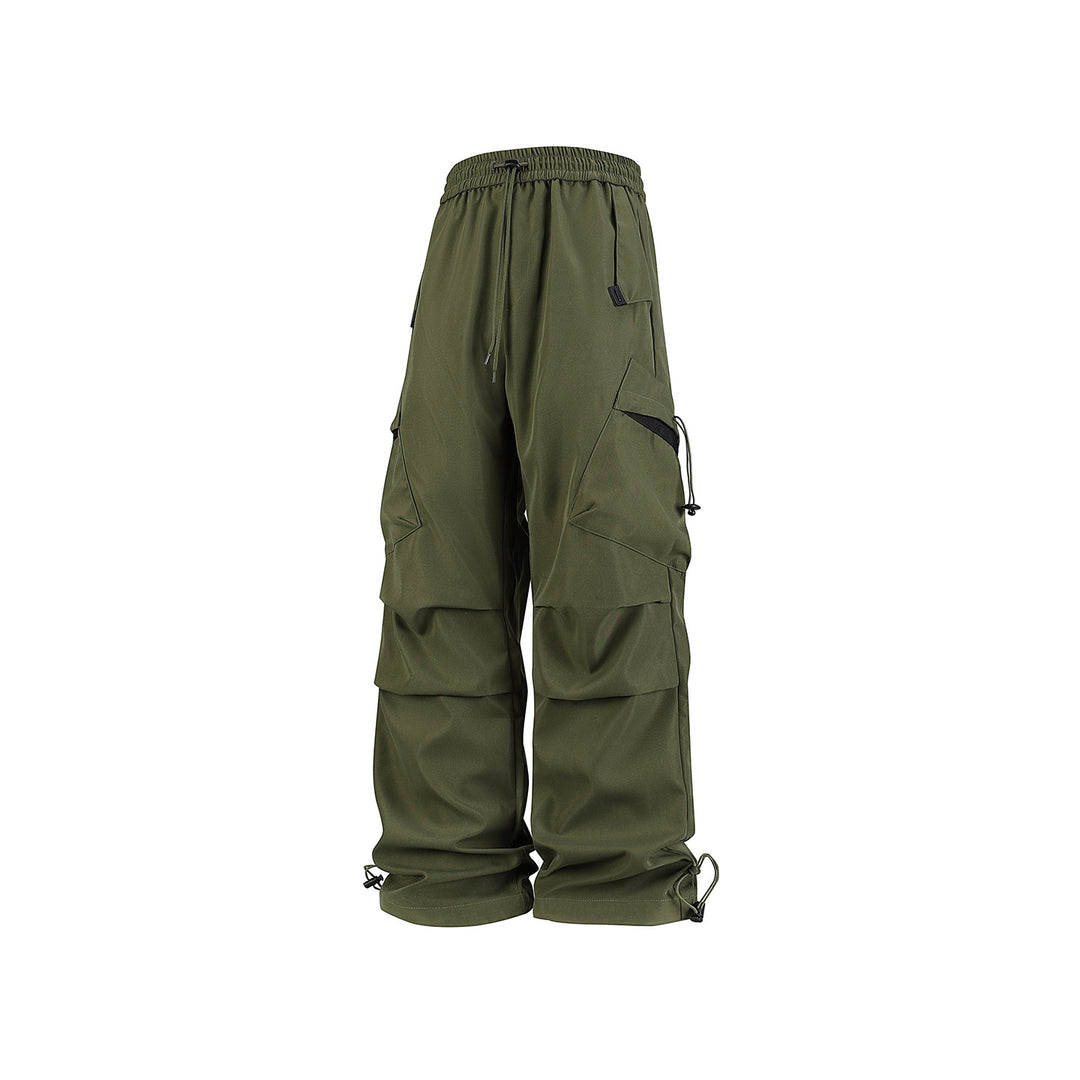 Herren Oversized Cargo‑Hose mit Tunnelzugbund, multifunktionalen Klapp‑ und Beintaschen sowie verstellbaren Kordelabschlüssen Nord Taschen