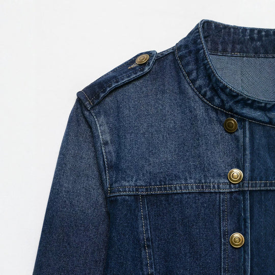 Damen Kurz geschnittene Jeansjacke im Military‑Stil mit Stehkragen Nord Taschen