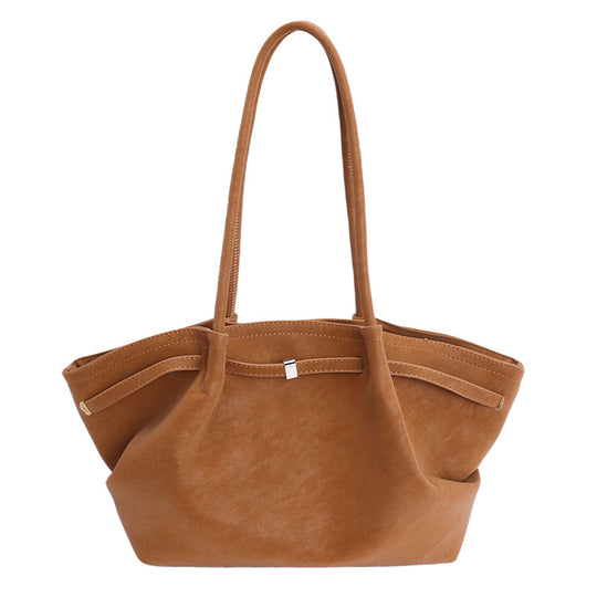 Damen Schultertasche aus hochwertigem Kunstleder mit dekorativem Anhänger Nord Taschen
