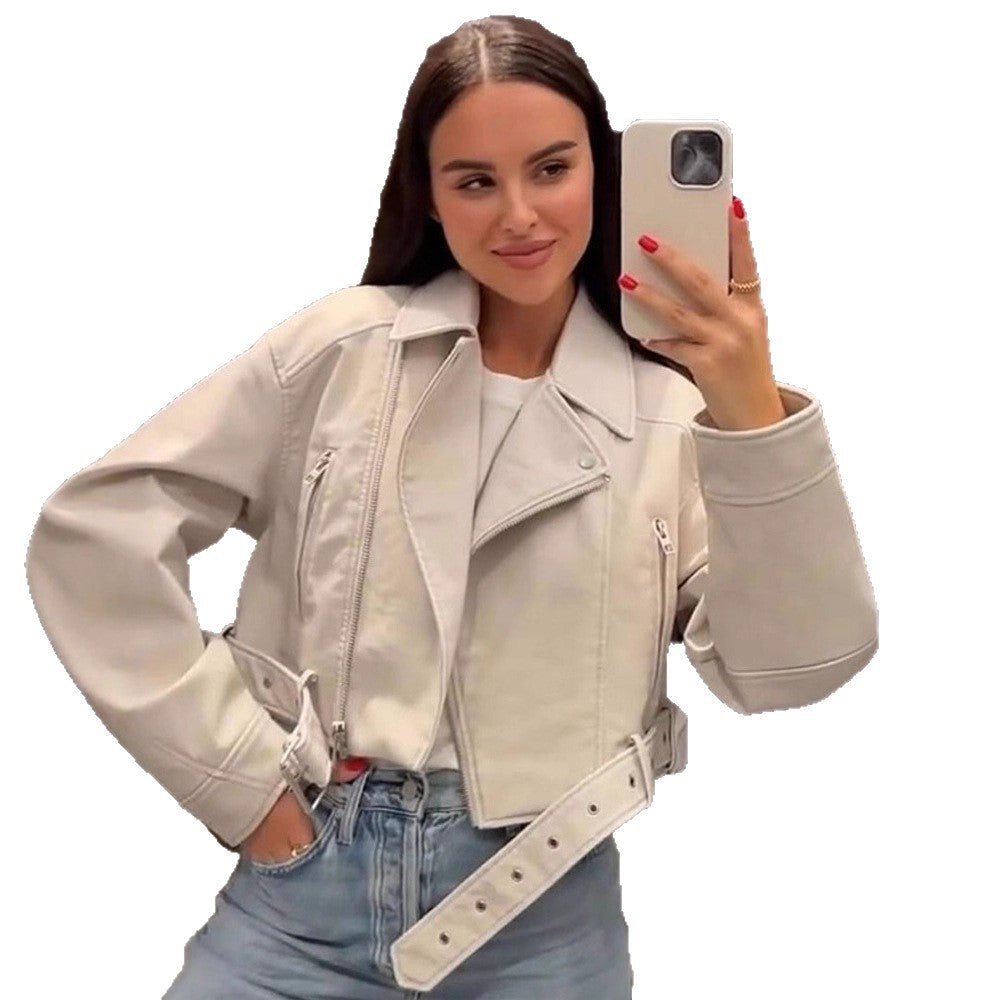 Damen Kurzgeschnittene Bikerjacke aus Kunstleder mit Taillengürtel Nord Taschen