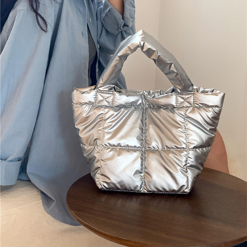 Damen elegante Tragetasche mit modischem Steppmuster Nord Taschen