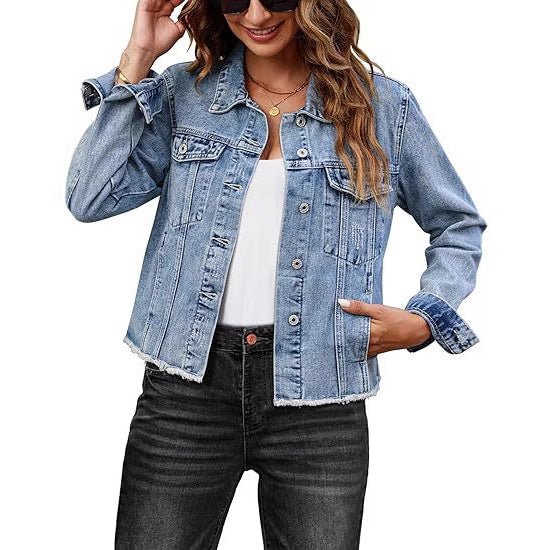 Damen Kurz geschnittene Jeansjacke mit Fransen-Saum und aufgesetzten Brusttaschen Nord Taschen