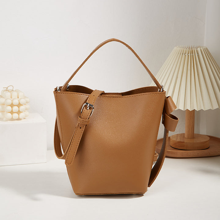 Damen Hobo-Tasche mit abnehmbarem Schulterriemen und einzigartiger Innenaufteilung Nord Taschen