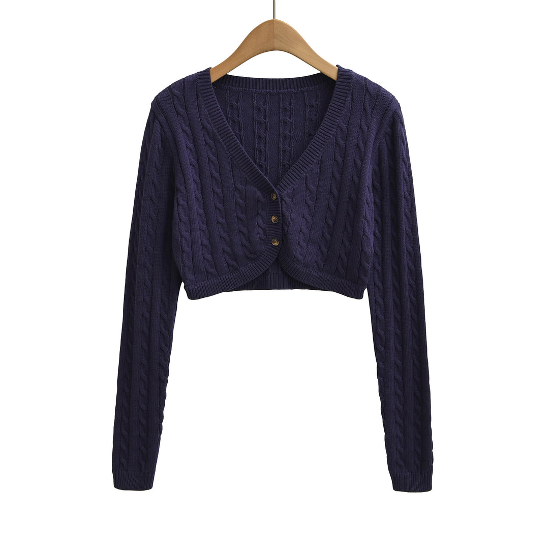 Damen Kurzgeschnittener Zopfstrick-Cardigan mit V‑Ausschnitt und Knopfleiste Nord Taschen