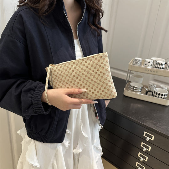 Damen Clutch mit elegantem Ringgriff Nord Taschen