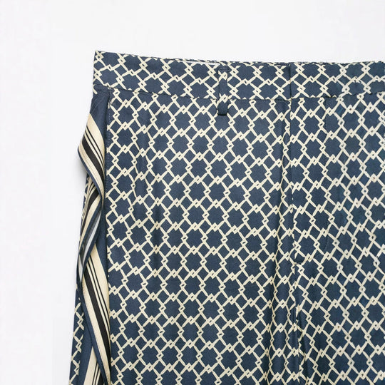 Damen Weite Palazzo‑Hose mit geometrischem Alloverprint und seitlichem Streifen Nord Taschen
