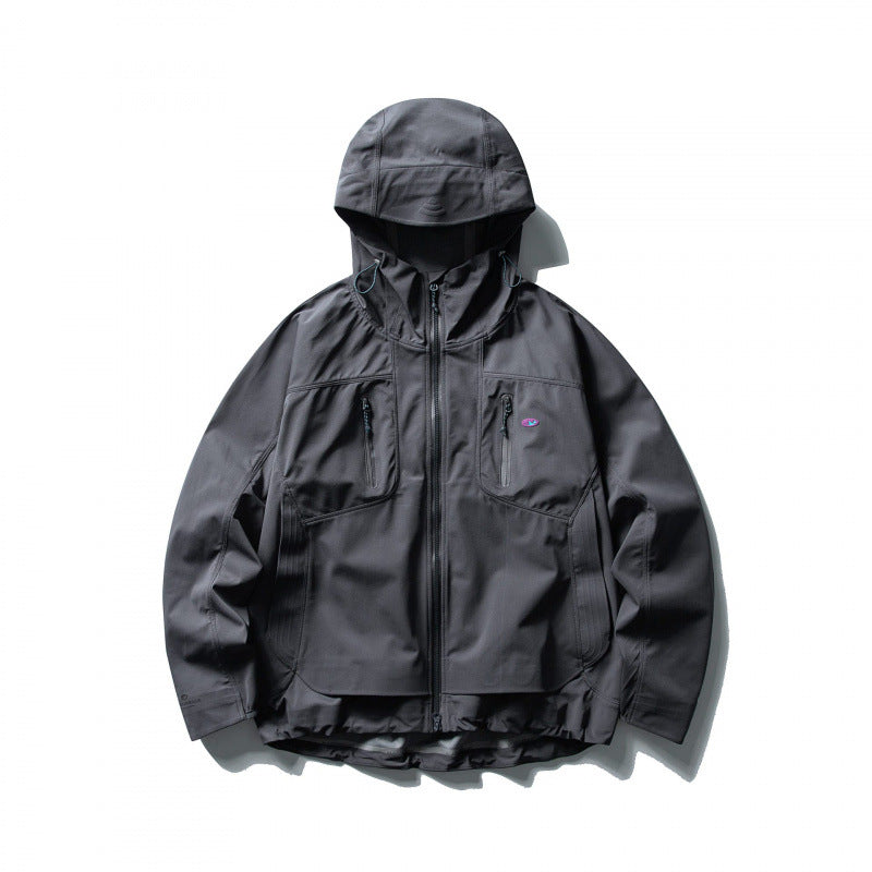 Unisex Leichte Softshell-Outdoorjacke mit verstellbarer Kapuze, wasserabweisender Membran und ergonomischen Brusttaschen Nord Taschen