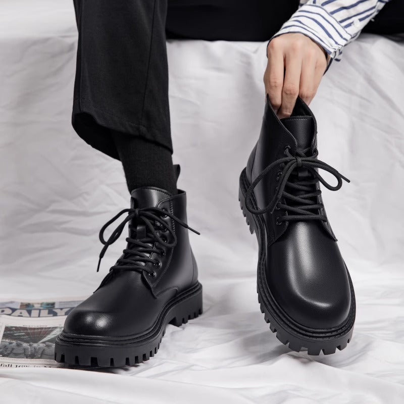 Herren Robuste Schnürstiefel mit rutschfester Sohle und stabiler Konstruktion - Vittorelli