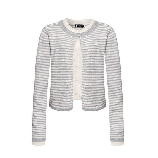 Damen Kurze Lagen-Strickjacke mit Rundhals und feinen Streifen Nord Taschen