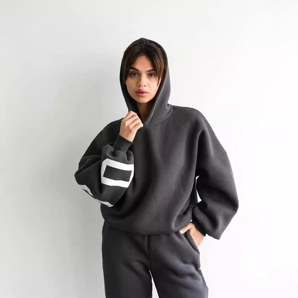 Damen Oversized Kapuzenpullover mit großflächigem Blockprint Nord Taschen