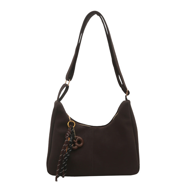 Damen Schultertasche mit modischem Anhänger Nord Taschen