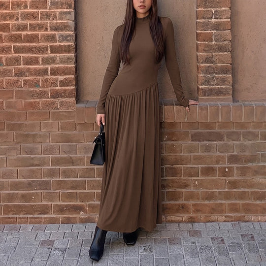 Damen Elegantes Maxikleid mit langen Ärmeln und hohem Kragen Nord Taschen