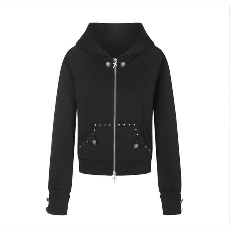 Damen taillierte Kapuzen‑Sweatjacke mit Frontreißverschluss, Nietenbesatz und Taschenapplikation Nord Taschen