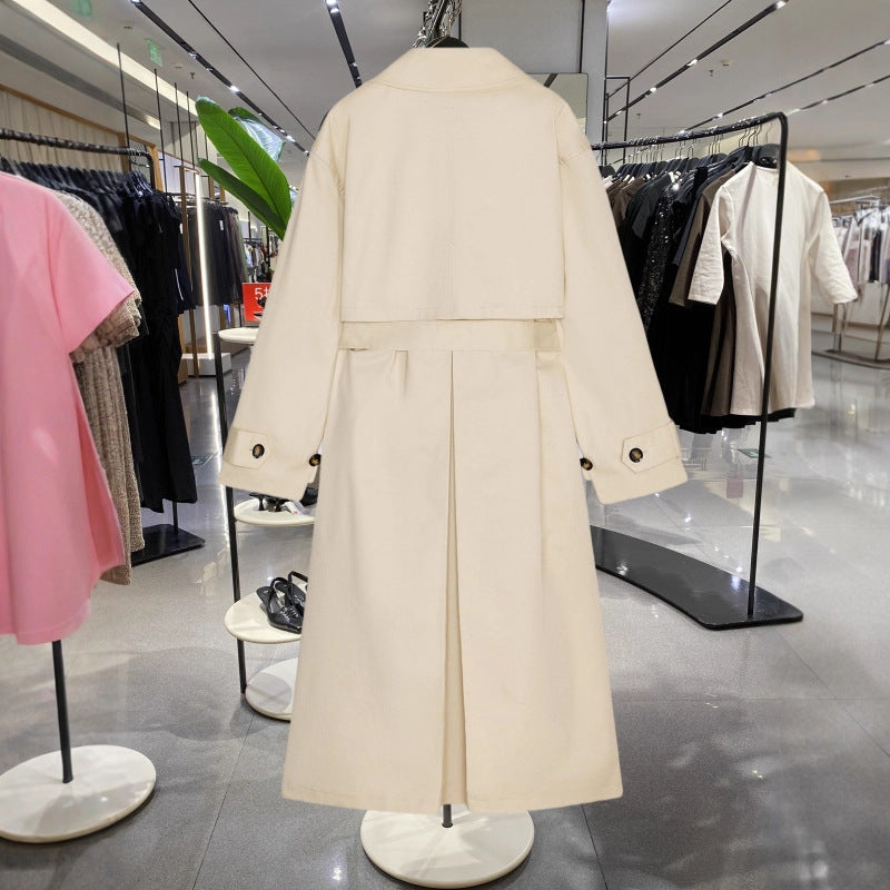 Damen Langer Trenchcoat mit doppelreihiger Knopfleiste, Taillengürtel und breitem Revers Nord Taschen